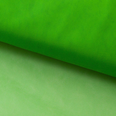 Фатин матовый 16-146, 12 гр/м2, шир.300см, цвет зелёный - купить в Нефтеюганске. Цена 112.70 руб.