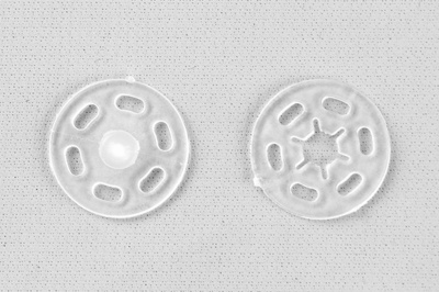 Кнопки пришивные пластиковые 15 мм, блистер 24шт, цв.-прозрачные - купить в Нефтеюганске. Цена: 68.79 руб.