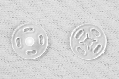 Кнопки пришивные пластиковые 13 мм, блистер 24шт, цв.-прозрачные - купить в Нефтеюганске. Цена: 62.27 руб.