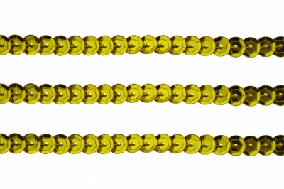 Пайетки "ОмТекс" на нитях, SILVER-BASE, 6 мм С / упак.73+/-1м, цв. 7 - св.золото - купить в Нефтеюганске. Цена: 468.37 руб.